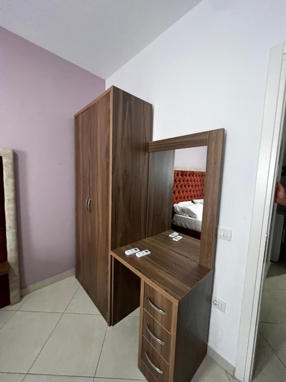 Shengjin Apartamente Antoni Buitenkant foto