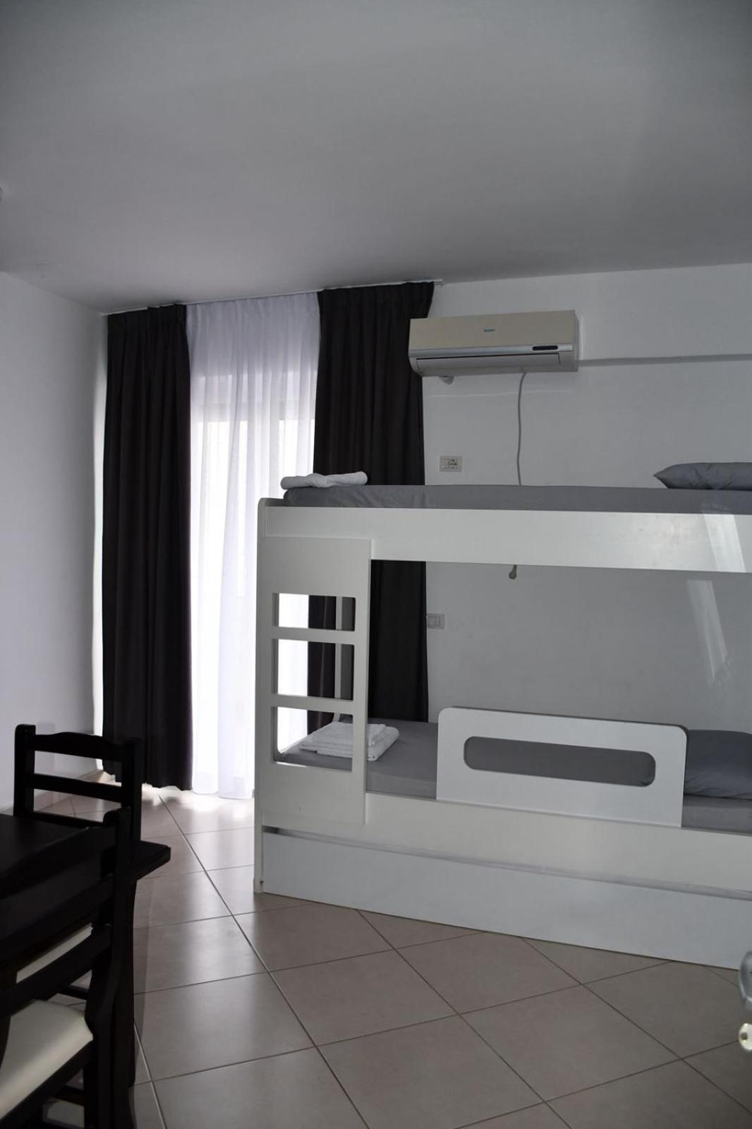 Shengjin Apartamente Antoni Buitenkant foto