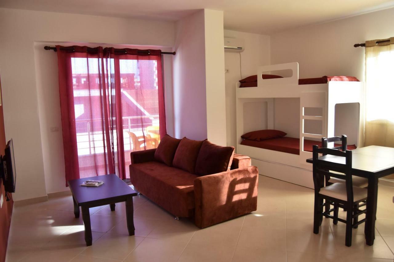 Shengjin Apartamente Antoni Buitenkant foto
